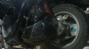 Как открыть багажник на хонда дио 35 zx