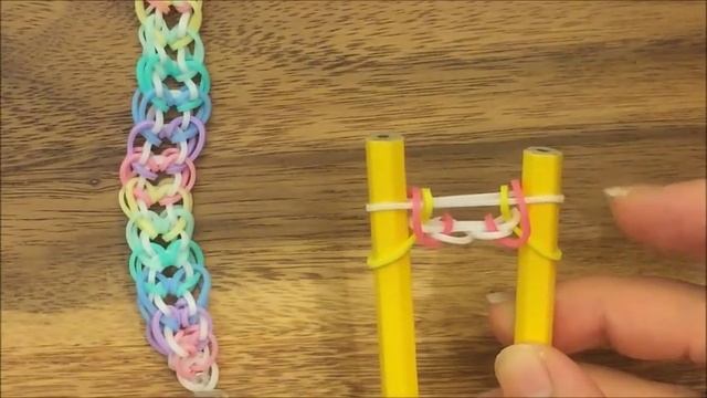 Rainbow Loom Heartbeat 2 Peg No Hook
