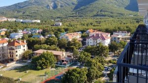 Пансионат Приветливый берег, утро, вид из номера с балкона, 12 этаж. Геленджик