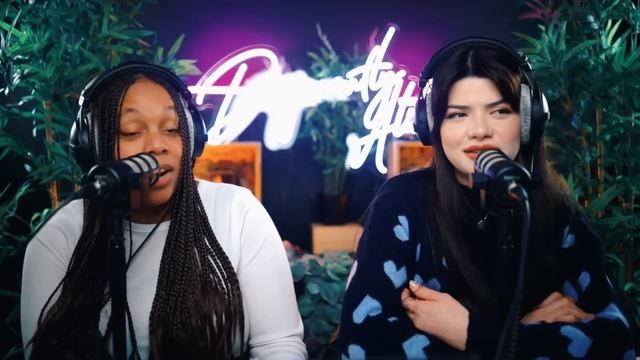 DREAMCATCHER THURSDAY: Dreamcatcher(드림캐쳐) 'REASON' MV reaction смотреть онлайн