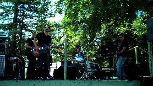 Matt Larson Band - Sparkle смотреть онлайн
