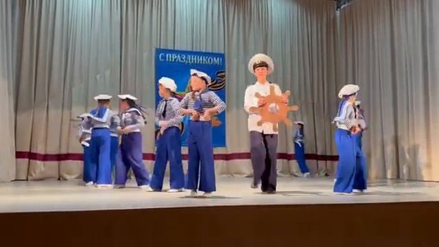 танец У матросов нет вопросов смотреть онлайн