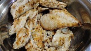 Кучугуры. Обзор кафе и столовой у моря! Азовское море! Атлантида в Кучугурах! #антонобзорюга #атлант