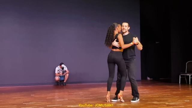 ISABELLE Y FELICIEN WORKSHOP 2 KIZOMBA EN KIZOMBACHATA 2019 смотреть онлайн