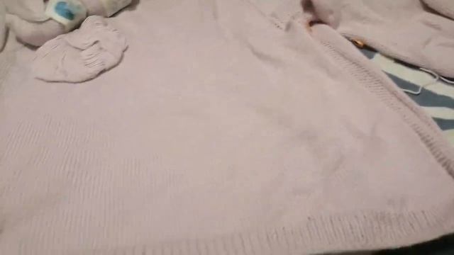 ВЯЖУ СРАЗУ ДВА СВИТЕРА СПИЦАМИ?