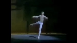 НУРЕЕВ,-СОЛО,КОТОРОЕ НИКОМУ НЕ УДАЛОСЬ ПОВТОРИТЬ..