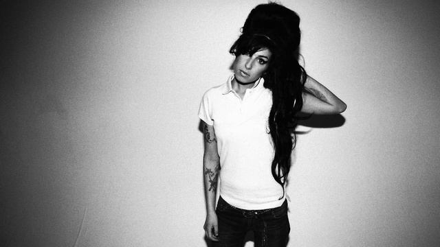 Amy Winehouse - Valerie (Keybe Remix) смотреть онлайн