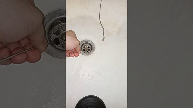 способ очистки слива чистим проволокой засор ванны раковины простой способ бесплатно без денег смотреть онлайн