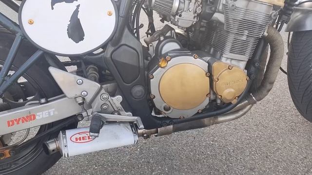 Suzuki Gsf 600 Bandit S смотреть онлайн