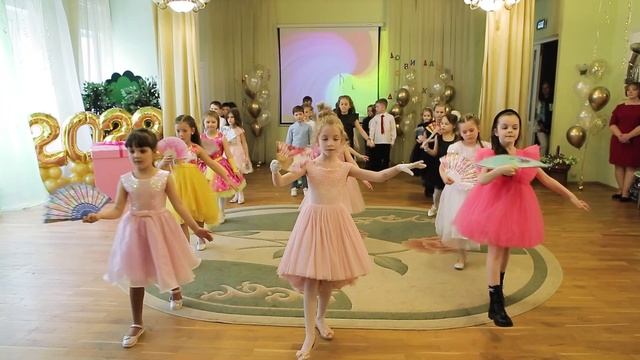 Выпускной в Детском Саду смотреть онлайн