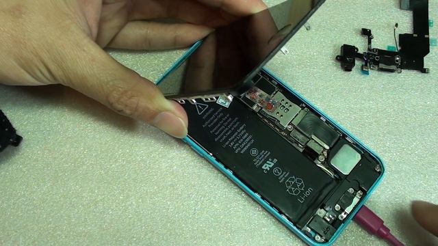FIXED: iPhone 5 / 5C / 5S Only Charging When Turn Off смотреть онлайн