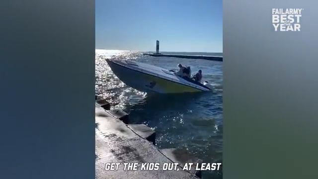 Best Fails Of The Year ｜ Try Not To Laugh смотреть онлайн