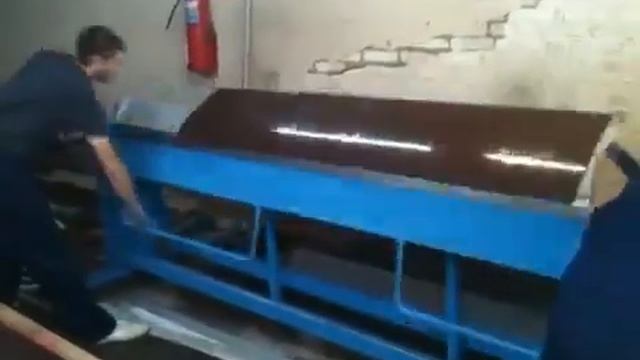 Листогиб MAZANEK ZGR 3000/1 на www.s-awangard.ru гибка листа 0,55 мм. смотреть онлайн