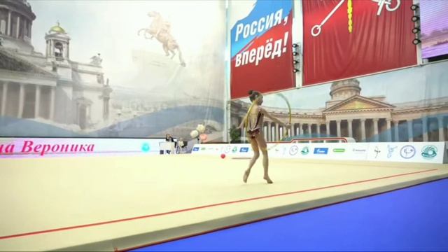 Super flexible gymnast! Veronika Malinina ? смотреть онлайн