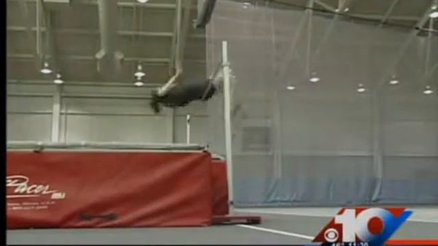 Liz Evans wins national runner up смотреть онлайн