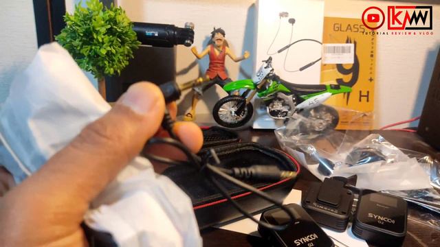 Cek isi box mic synco g2 a2 box putih смотреть онлайн