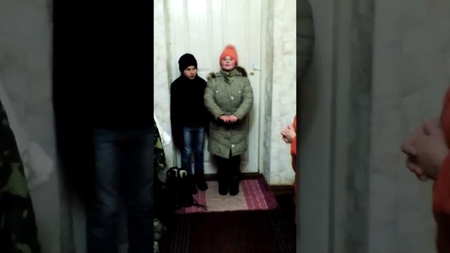 Першi щедрiвники . смотреть онлайн