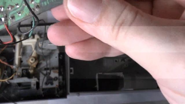 Кассетная магнитола Sharp, ч.2 - что внутри смотреть онлайн