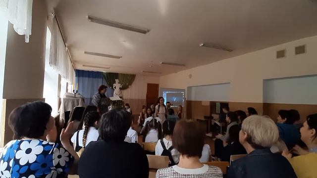 песня "Мамочка" исполняет Лилия Юнусова смотреть онлайн