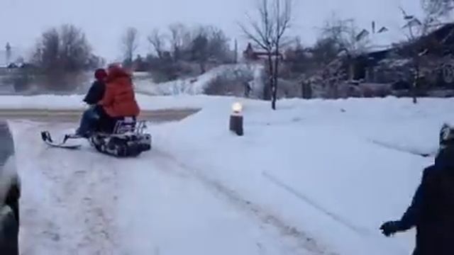Динго Т125 семейный снегоход смотреть онлайн