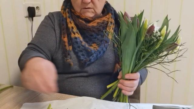 ВЕСЕННИЙ БУКЕТ УЧИМСЯ ДЕЛАТЬ ВМЕСТЕ ! / 1196 смотреть онлайн