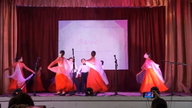 Хореографический коллектив «Ургы» Вальс 13-15 лет смотреть онлайн