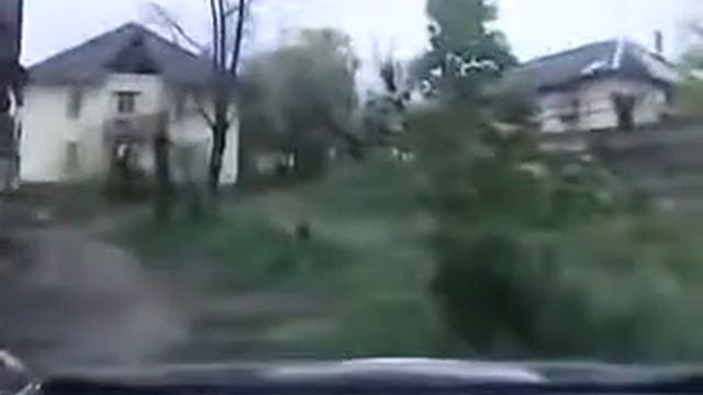 СУПЕР ПРИКОЛ!!! Кабан напал на людей в Находке!ЭТО НАДО ВИДЕТЬ!!! смотреть онлайн