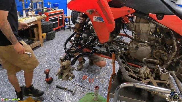 THIS HONDA TRX450 GETS SOME EPIC UPGRADES смотреть онлайн