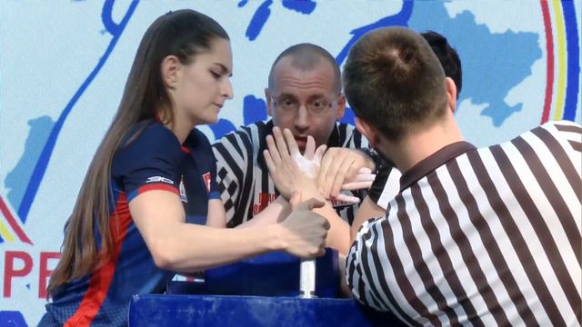 SENIOR WOMEN 55 kg LEFT HAND - EUROPEAN ARMWRESTLING CHAMPIONSHIP 2022 смотреть онлайн
