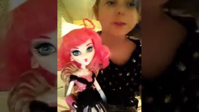 Monster high review on C.A Cupid смотреть онлайн