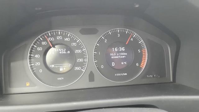 Volvo v70 D5 acceleration смотреть онлайн