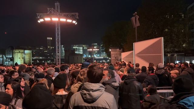 London Night Walk | Tower of London, Tower Bridge London, Riverside Christmas Market 2022 [4K HDR] смотреть онлайн