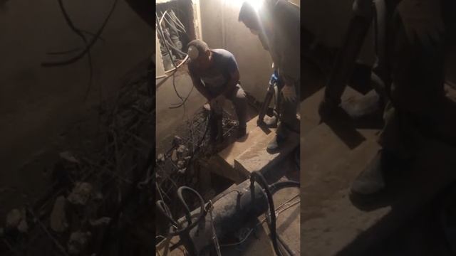 Компрессор / отбойный молоток / бетонолом 8-926-706-14-35 kompressora-arenda.ru смотреть онлайн