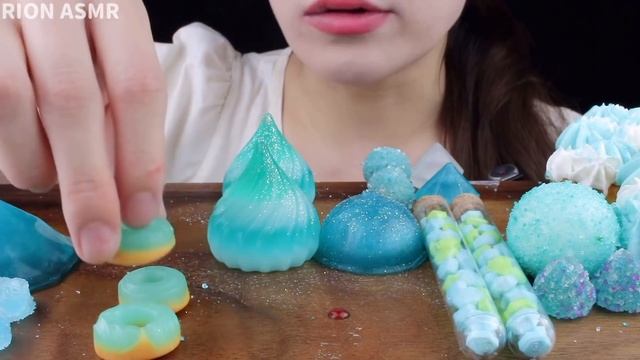 【ASMR】TEAL DESSERTS? DROP SHAPED JELLY,KOHAKUTO,SUGAR COVERED PLANET GUMMY MUKBANG 먹방 EATING SOUNDS смотреть онлайн