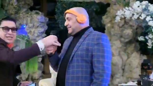 Как разогреть гостей в начале банкета? Ведущий Михаил Волин. смотреть онлайн