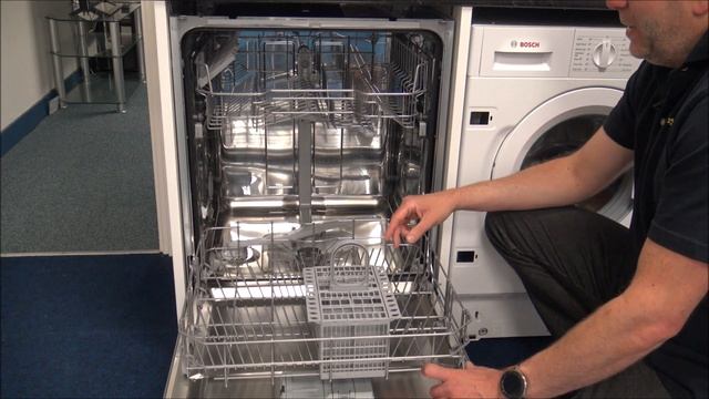 Indesit D2IHL326UK 14 Place Setting Dishwasher смотреть онлайн