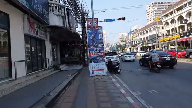 Паттайя декабрь 2018. Терминал 21, массаж и рынки еды.