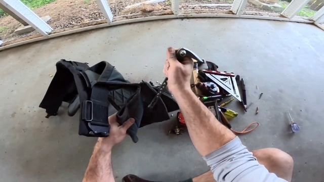 Badger Toolbelt Review and Loadout смотреть онлайн