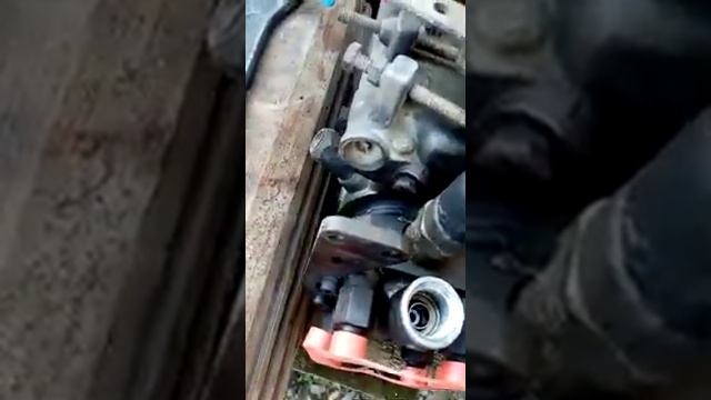 Снятие сетки с насоса Делфи Терекс 860 смотреть онлайн