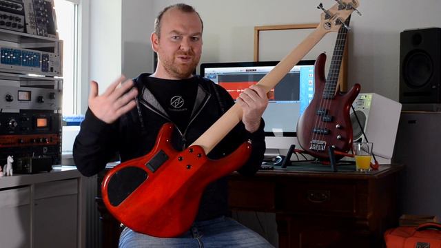 BEGINNERS BASS GUIDE - Cort Action PJ & Action Bass Plus смотреть онлайн