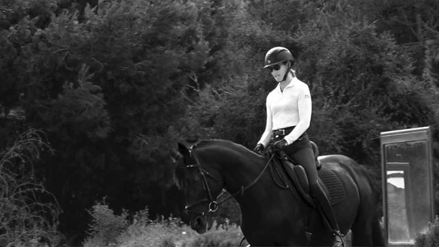 Unsteady hands? Here is the key to getting your hands quiet and steady while you ride! смотреть онлайн