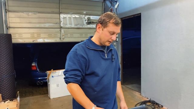 AUDI A4 B5 - Замена выхлопной системы часть 1