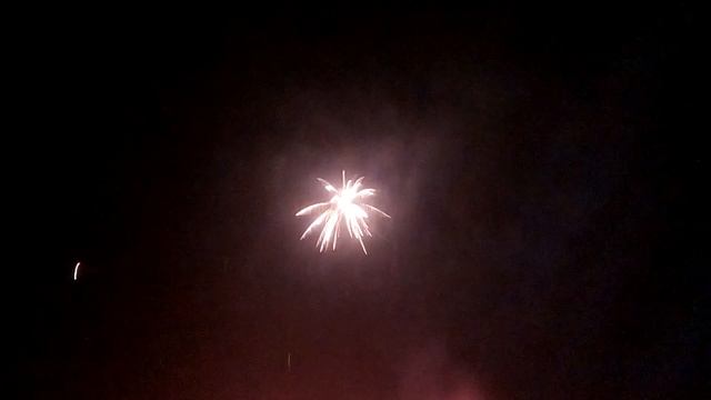 KALEIDOSCOPE GP485 салют 20 залпов смотреть онлайн