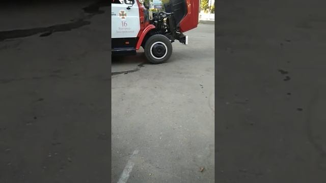 Шкуродеры МЧС смотреть онлайн