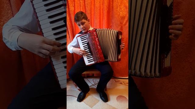 Лыскович Игнат,13 лет,аккордеон. Дрейзен Е.- старинный русский вальс "Березка" смотреть онлайн