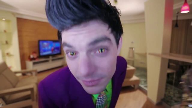 Adria Crazy дерзкие цветные линзы для молодых смотреть онлайн