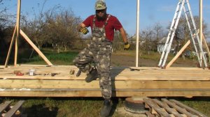 Каркасный сарай/хозблок. Как построить длинные каркасные стены без подъема и помощников? Стропила.