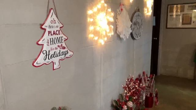 ? УКРАШАЕМ ДОМ, ВЫБИРАЕМ ЕЛКУ НА ФЕРМЕ, НОВОГОДНИЙ ДЕКОР 2022 смотреть онлайн