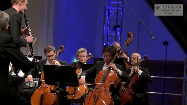 W.A. Mozart: Klarinettenkonzert A-Dur, Blaz Sparovec: Klarinette - Gürzenich Kammerorchester Köln смотреть онлайн