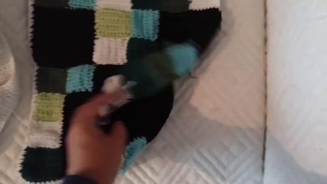 Готовлю вафли и вяжу платья